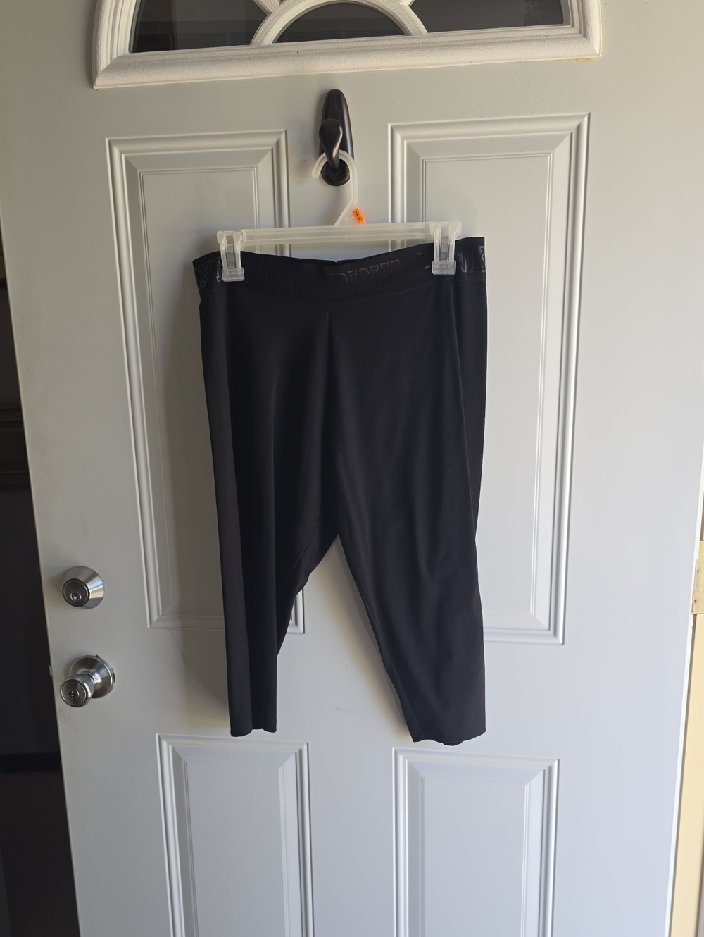 PINK Victoria's Secret Womans Black Athletic Capri's